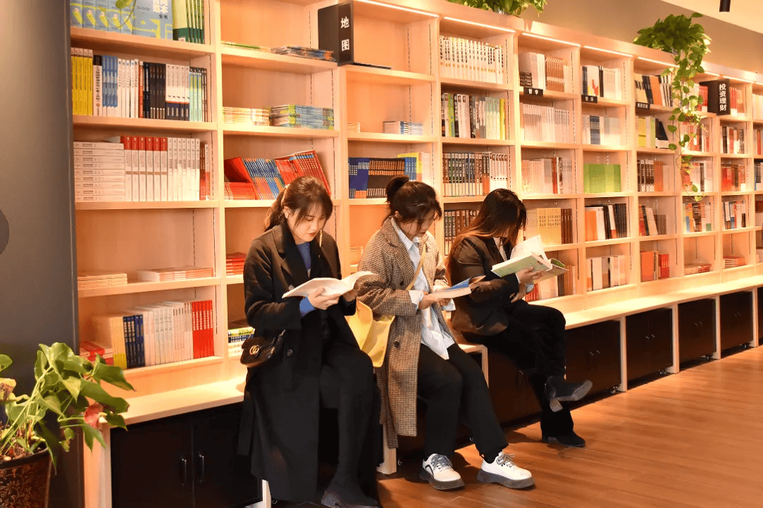 津悦读书会阅读启智书香润心