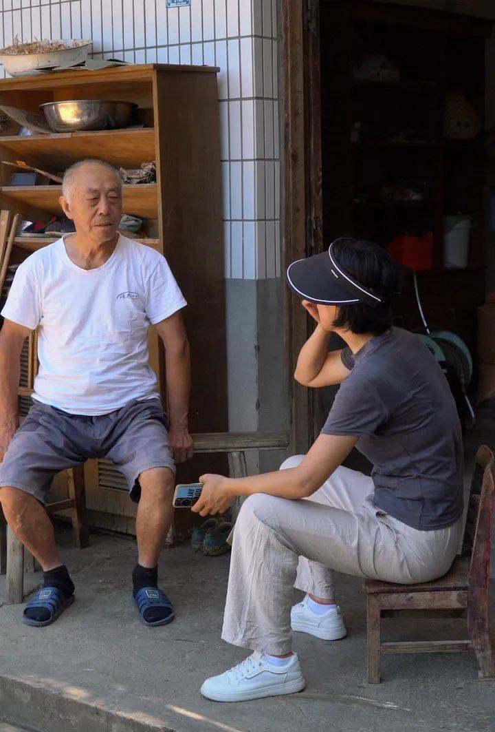 村里新来的年轻人⑤｜许开云体育官网汉英：29年从家乡来回家乡去(图11)