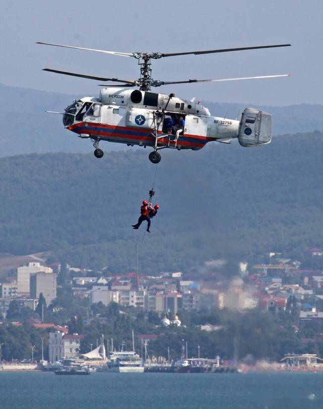 原创短小精悍的ka32多用途直升机图集