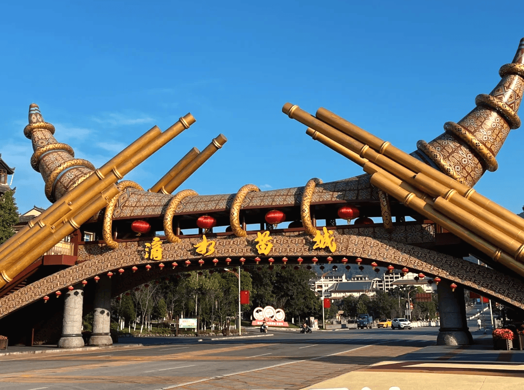 罗平油菜花·坝美·普者黑·东风韵