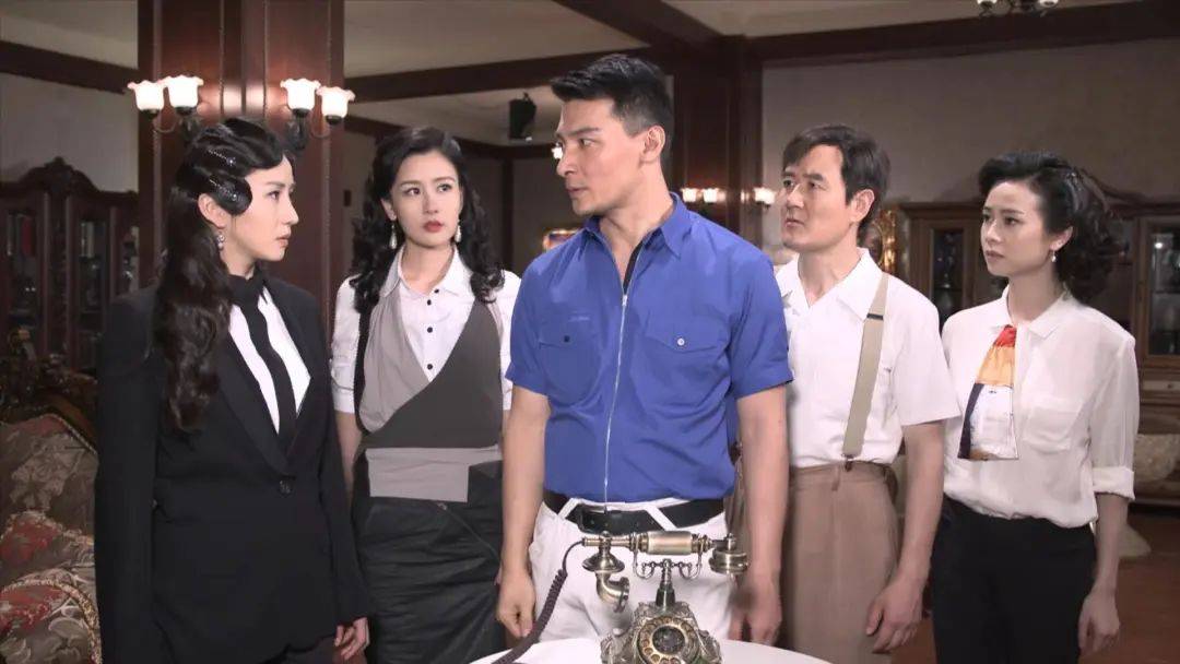 虎胆神鹰英勇护宝藏,尽显家国情怀