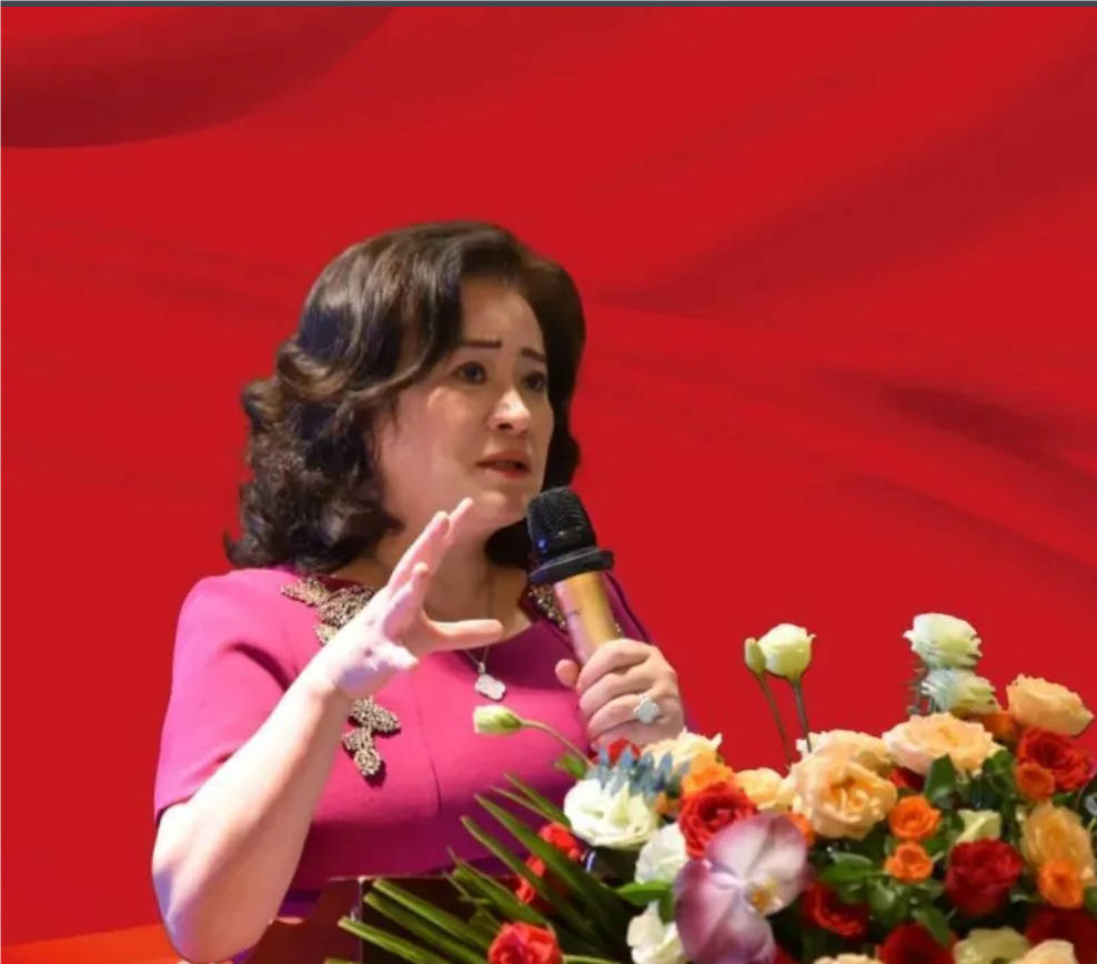 普利制药跌 19.95%走上不归路女老板范敏华曾是 2021年浙商风云人物