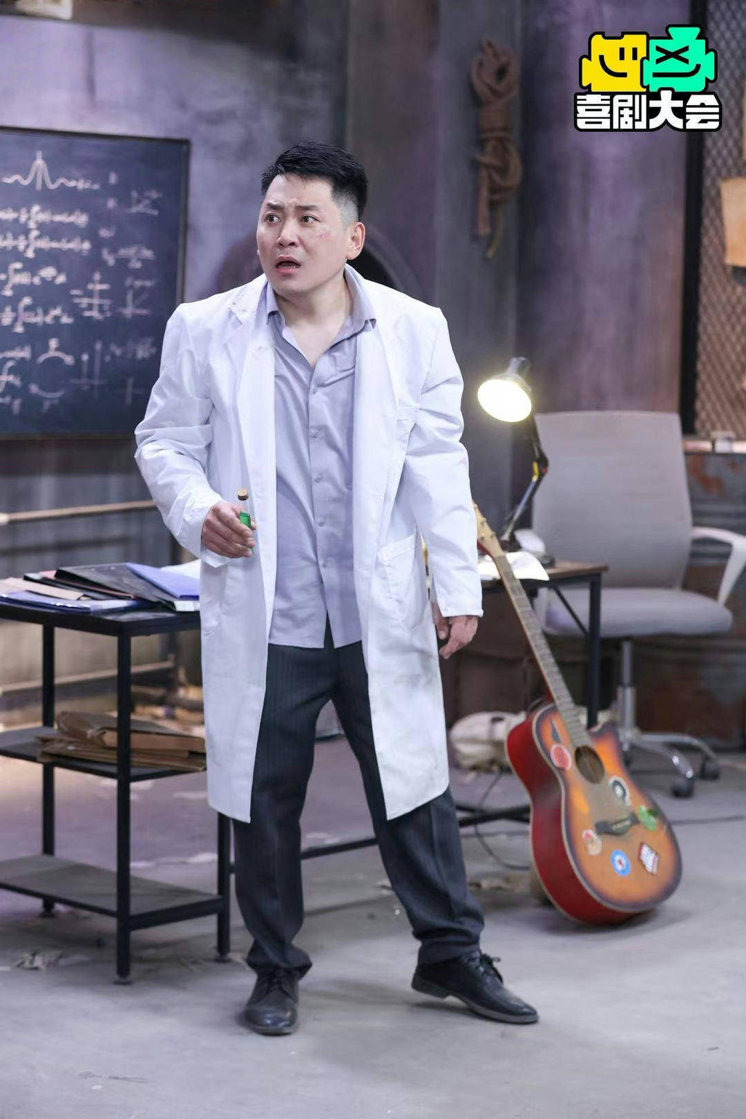 "喜剧人"张维威:把平凡幽默瞬间,转化为舞台上精彩表演丨谈艺录