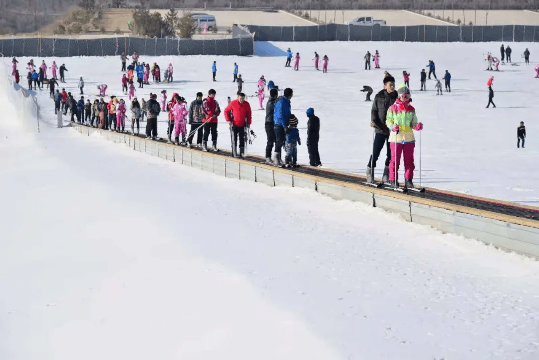 朔州南邢家河滑雪场图片