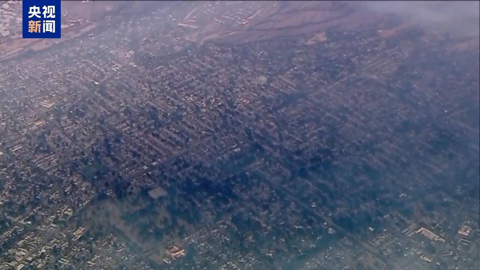 市长遭质问一言不发、连续两天误发警报 美演员吐槽:消防员倒是跑挺快 市长遭质问一言不发、连续两天误发警报 美演员吐槽:消防员倒是跑挺快