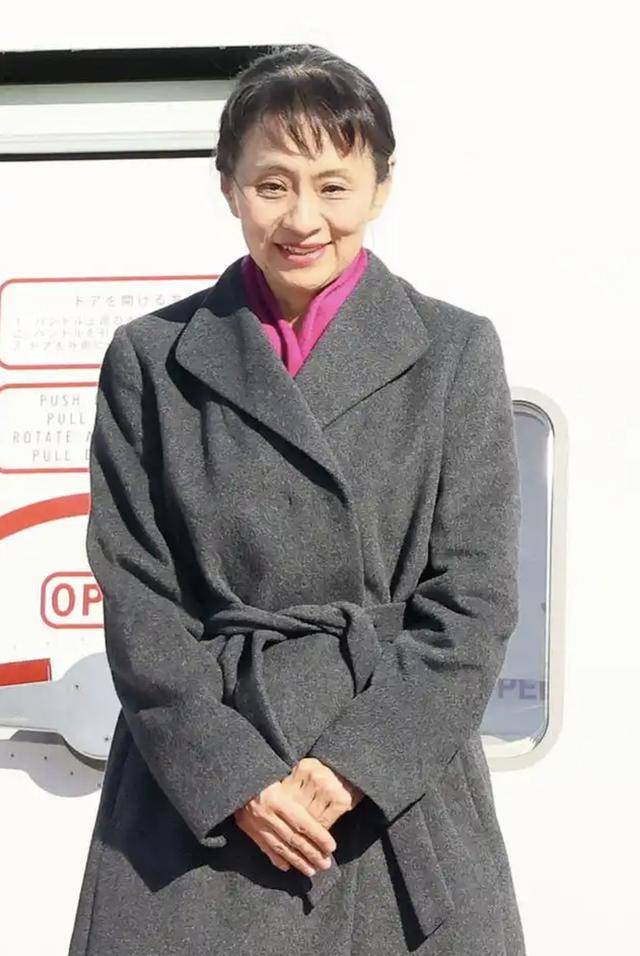 日本“第一夫人”外交首秀引关注