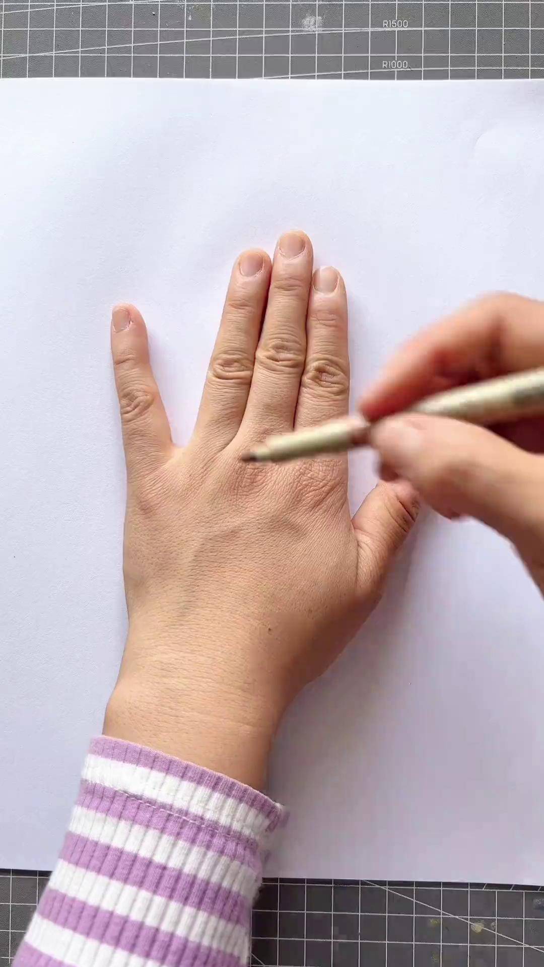 用手掌画派大星,太有创意了!简笔画 创意美术 派大星