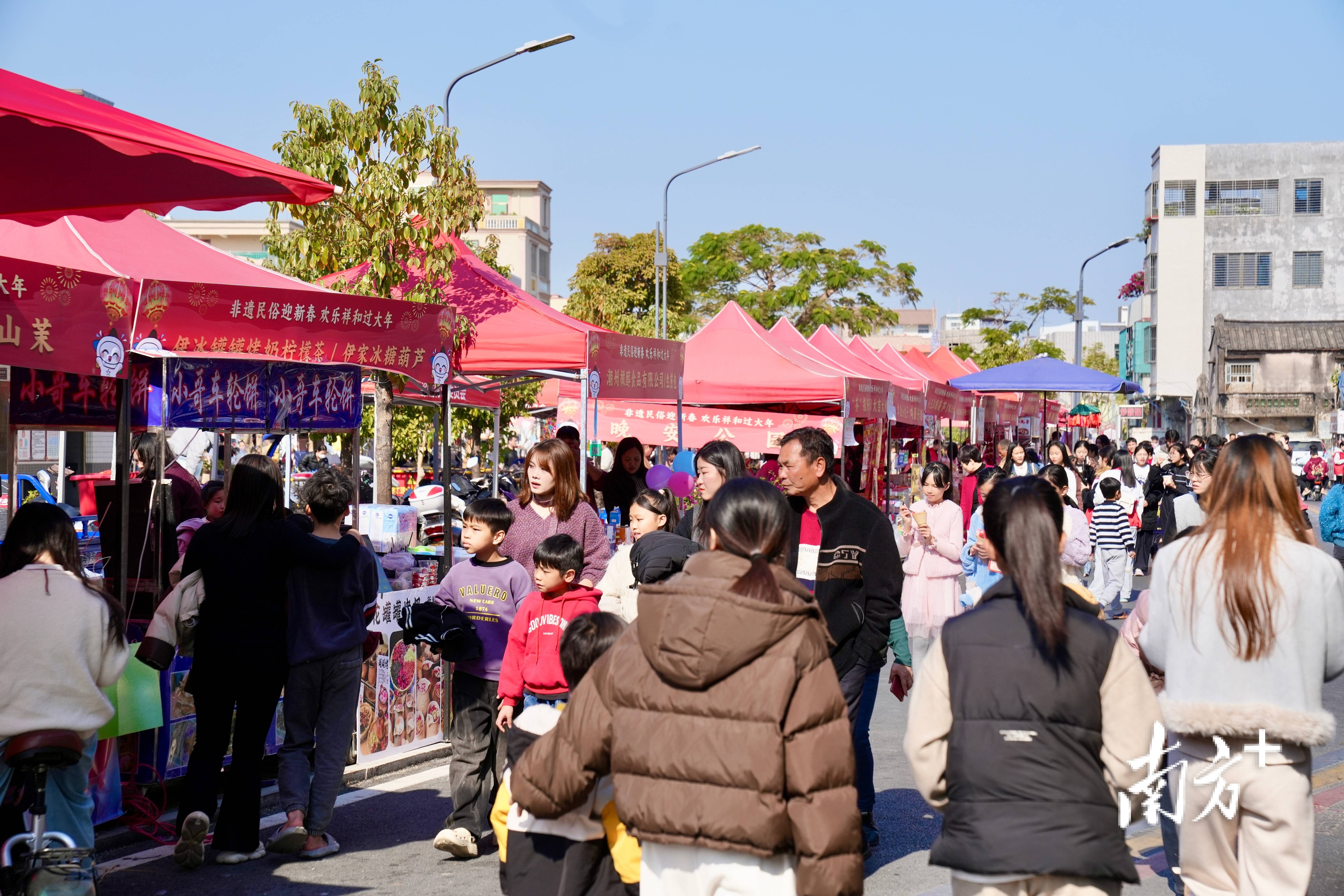 文化活动玩出新花样澄海莲上镇乡村大集年味浓