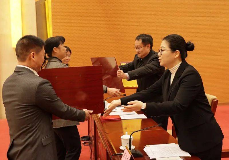 1月17日,玉林市普通高中教育质量提升会召开,副市长范小花出席会议,并