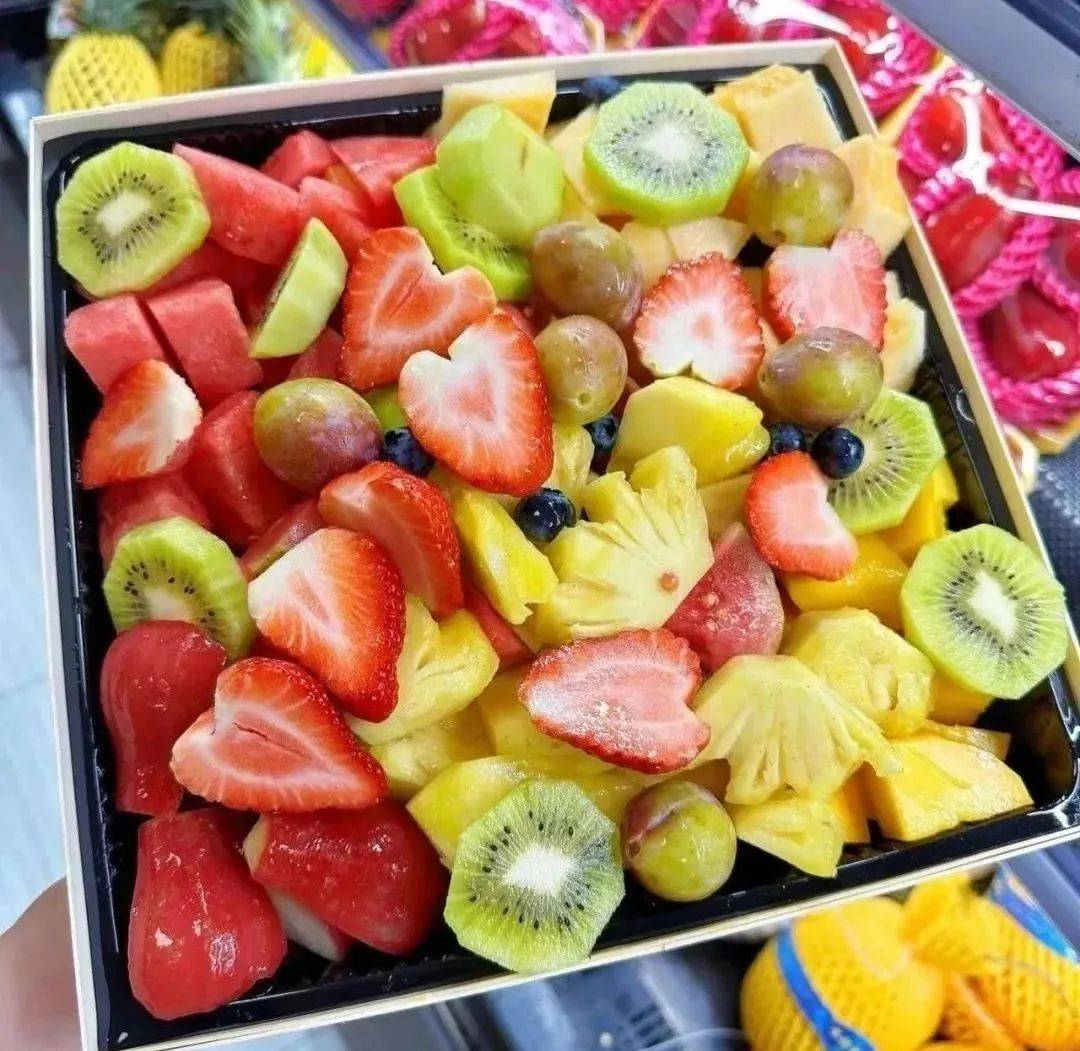 春节期间如何做出新鲜又超值的水果果切?