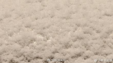 北京降雪如约而至 今天大部地区仍有雪