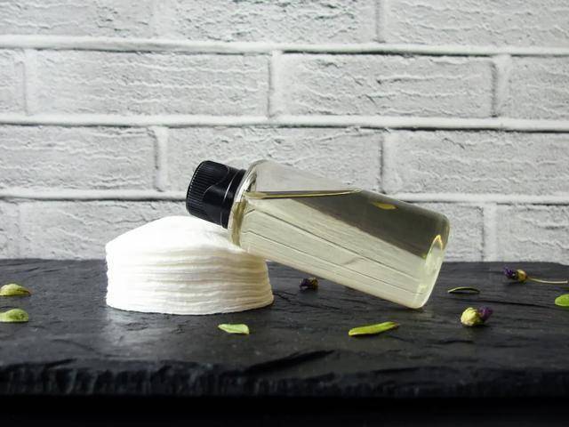 ġûǡ˰