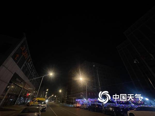 風(fēng)大天寒！今天北京大風(fēng)降溫持續 最低氣溫-12℃