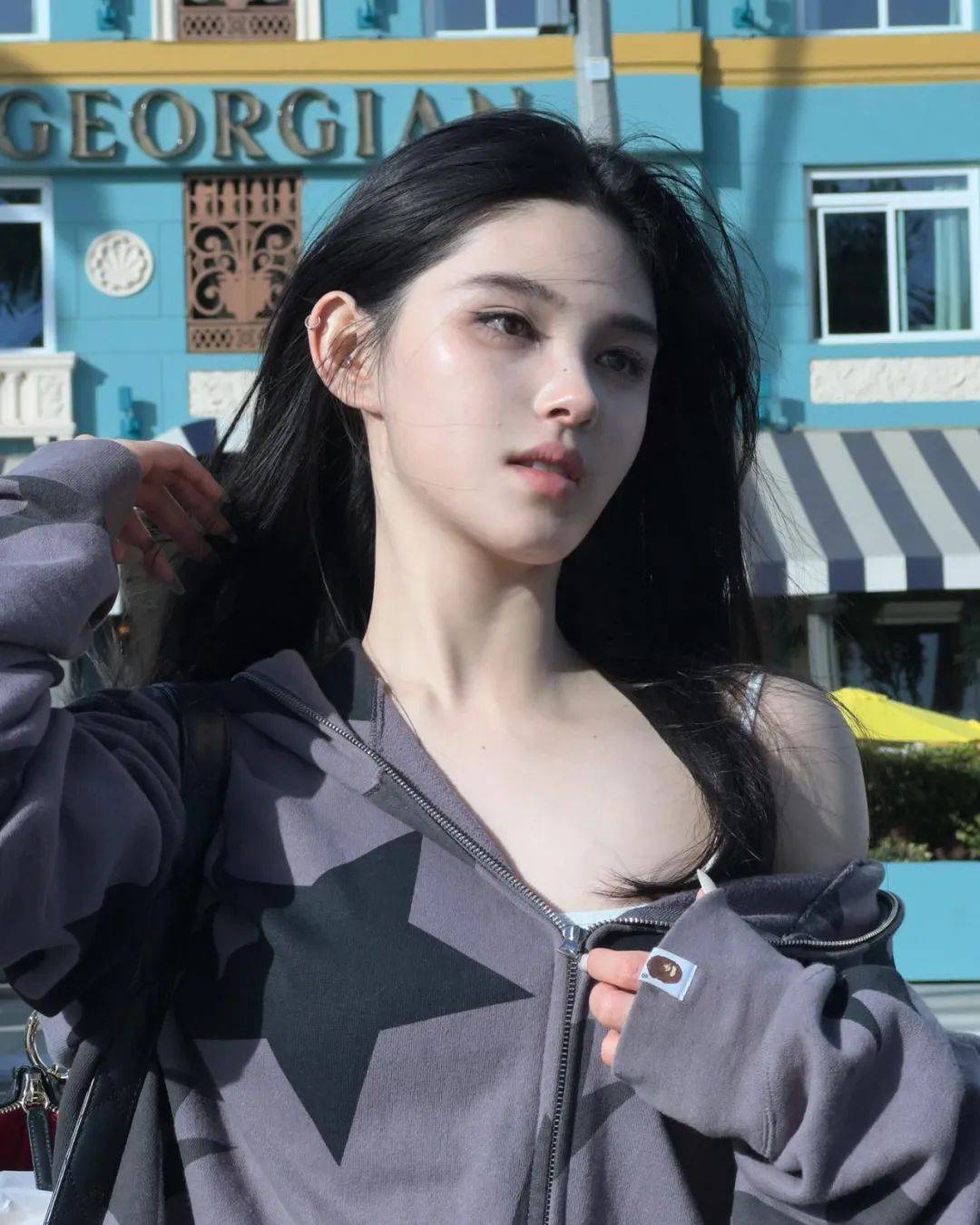 厌世脸!阿宅这颜值这有没有点像韩韶禧