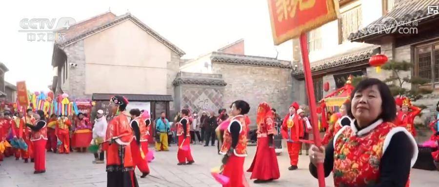 蛇年新春：各地民俗活动大赏，蛇年将至：看各地特色新春活动