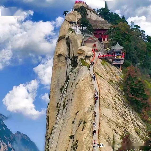 走进中国名山：自然奇观与攀登挑战 中国名山大赏：美景与险峻同在