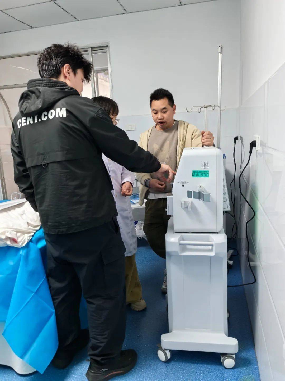 【肾病内,内分泌】移动性血液灌流机