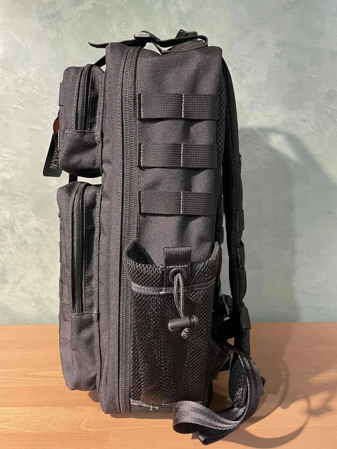 轻便与实用完美结合,magforce 0562 2p背包满足您的多场景需求