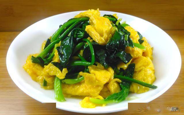 菠菜在春季养肝食谱中的多样角色