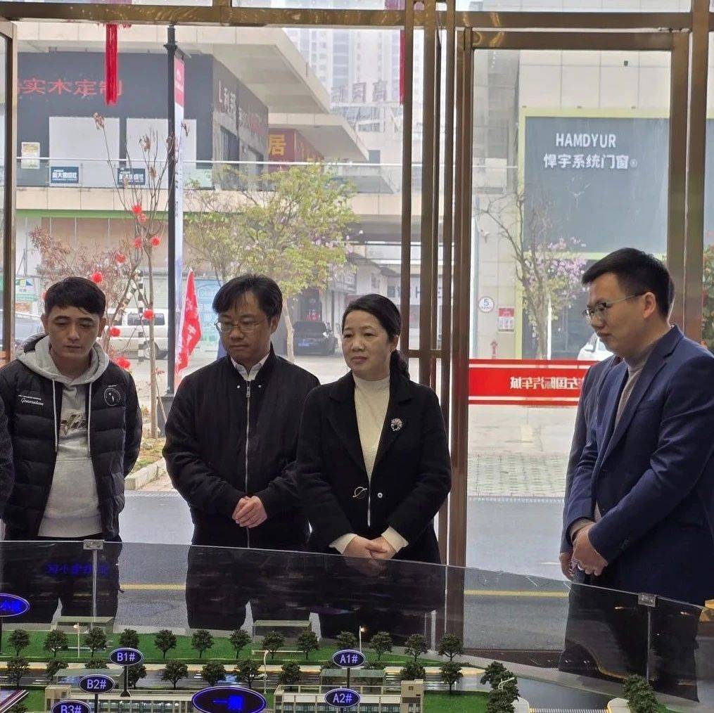 江州区政府主要领导开展教育项目、三产企业调研_发展_李红兰