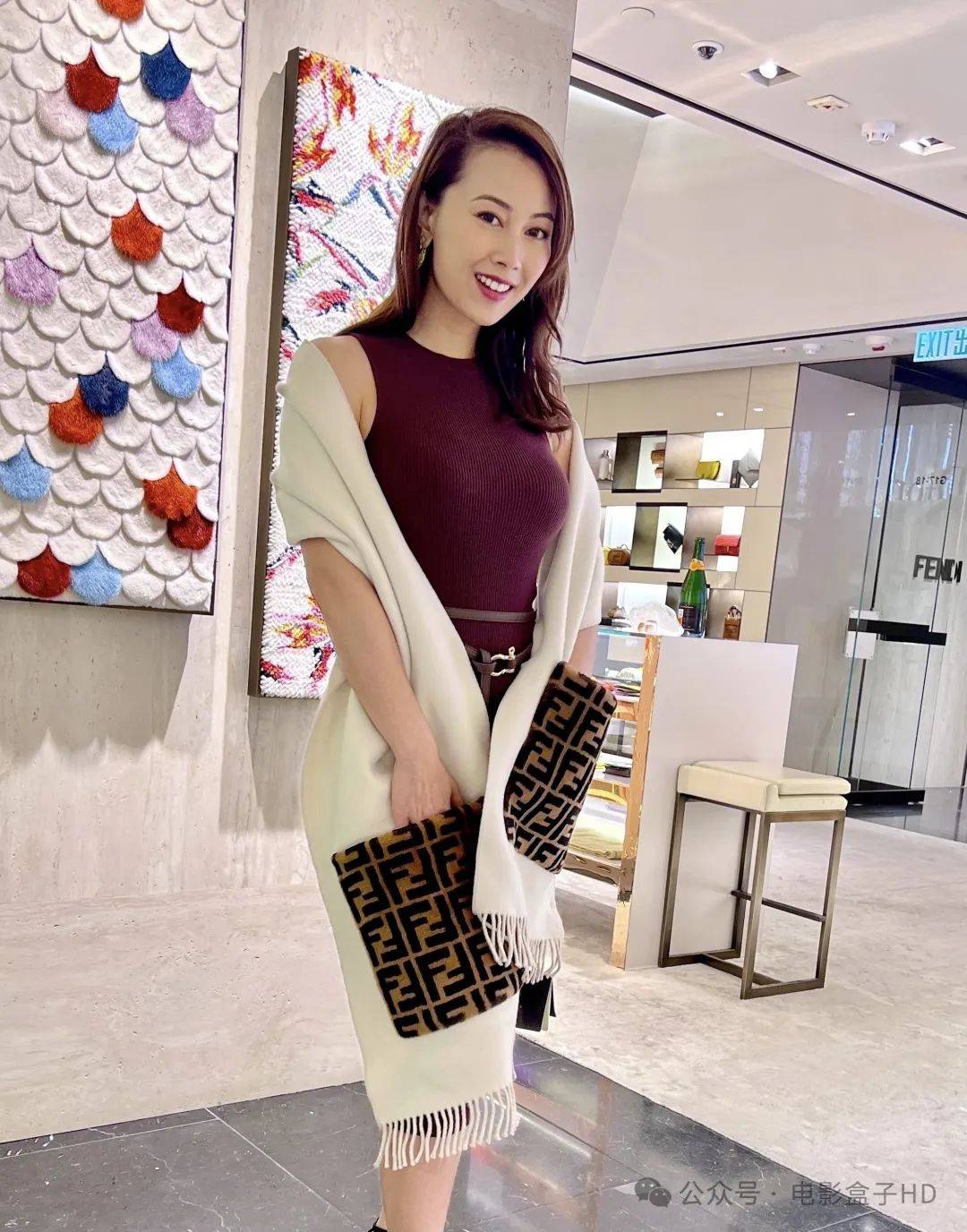 袁嘉敏_生活_经历