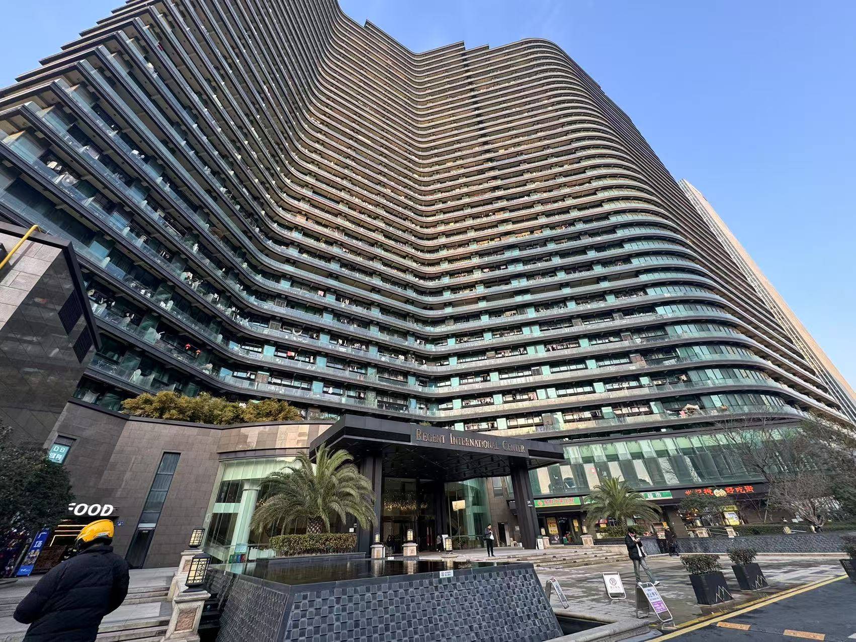 杭州网红大厦的十年：从