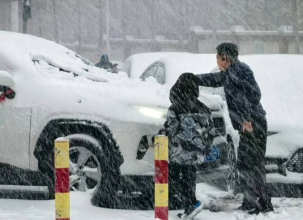 停课！停运！山东局部现大暴雪，为什么下这么大？还要下多久？