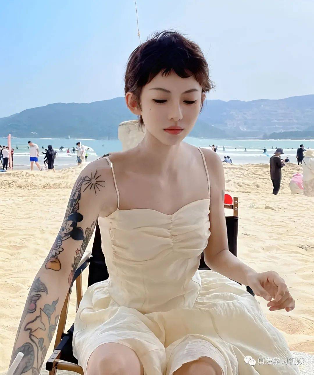 2025发廊最热剪豁了精灵超短发