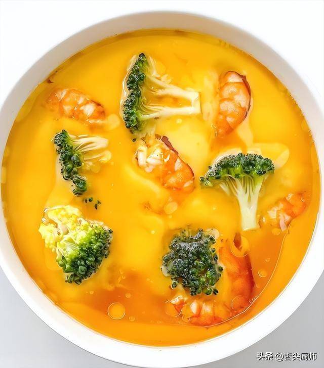 1. 适合老年人的四道健康美食，让你活力满满！，5. 四道美食助力老年人健康生活