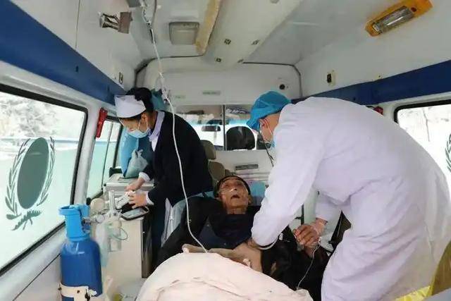 别错过心梗“暗示”，身体异常要留心！，心梗预警：身体这些异常千万别忽视！