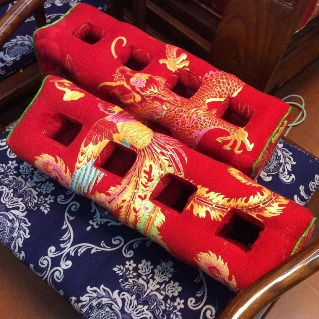 “仙山”下的非遗技艺——第三十四期:玲珑枕制作技艺_织锦缎_工艺_云锦