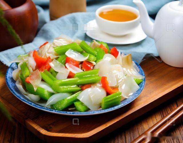 想减脂？试试这几道清爽蔬菜美食，清肠减脂就靠它们！几款蔬菜食谱大揭秘