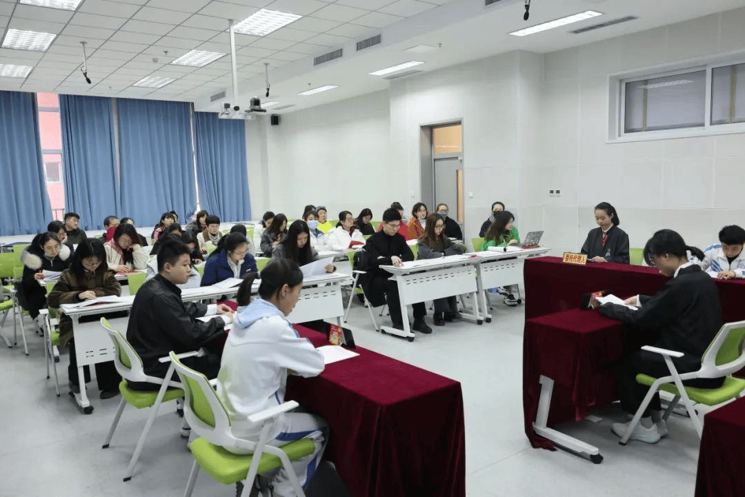 “金课”不断大中小学思政教育一体化实践海淀manbetx万博官网这所学校亮出新样本(图3)