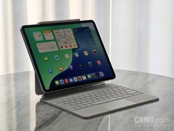 M3芯片iPad Air：它依然是每一个手中最称职的工具