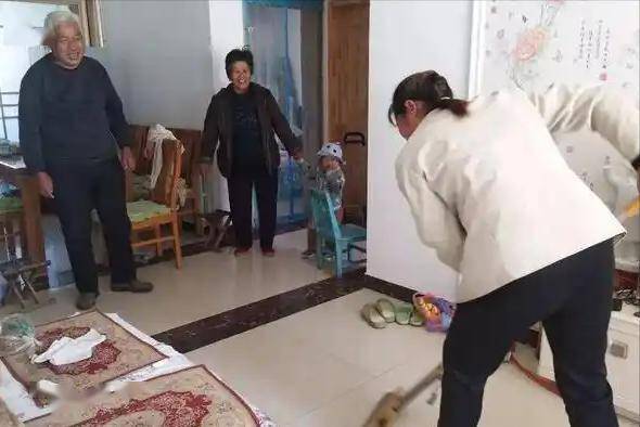 揭秘！不易患癌老人的神奇习惯