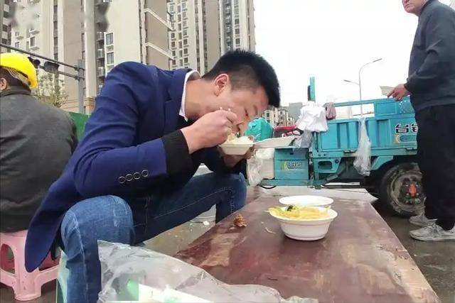 别让小习惯毁了你的肝，远离肝癌从现在做起 惊！这些不起眼的习惯竟悄悄诱发肝癌