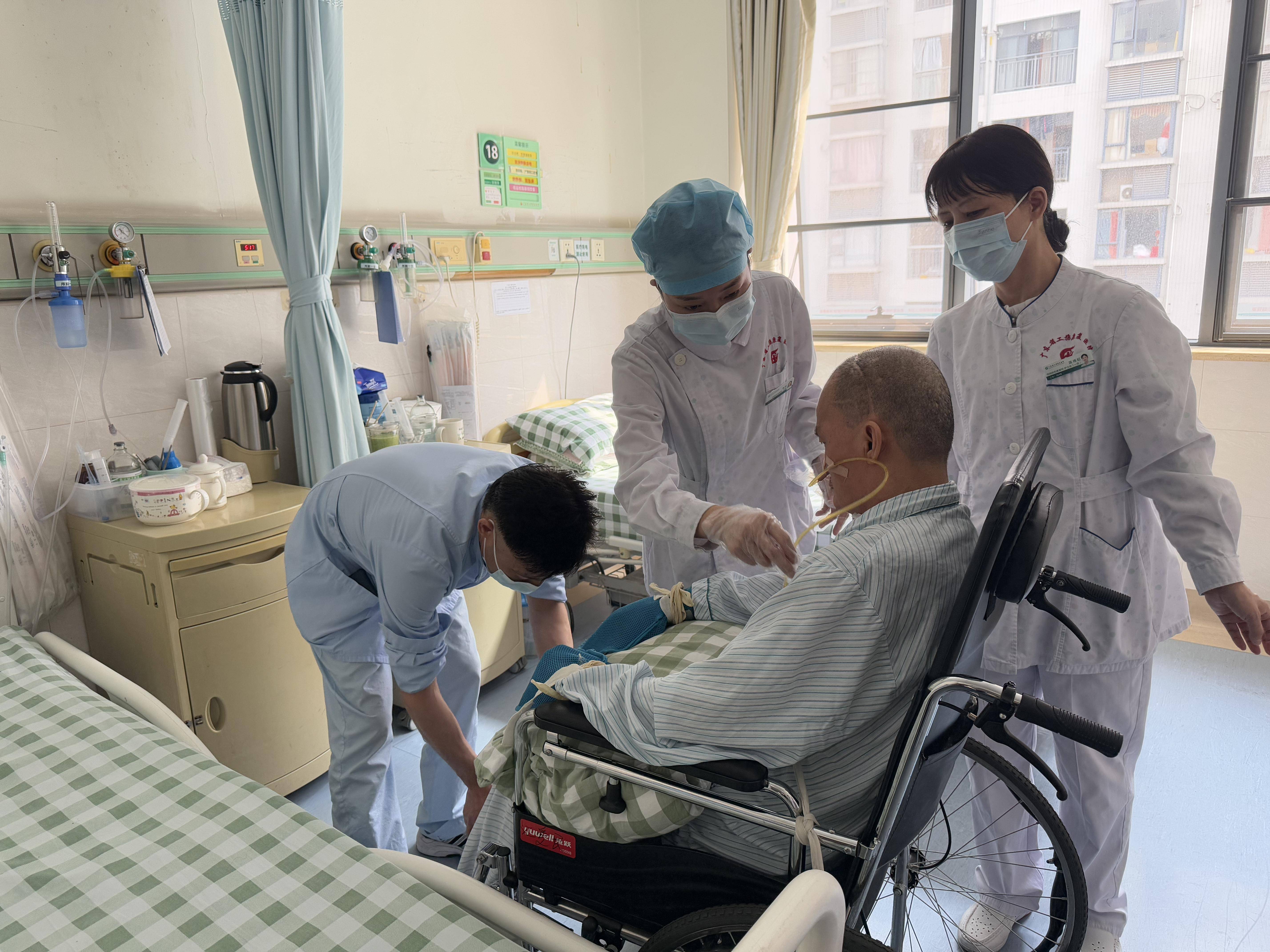 地坛医院医院陪同服务办理住院的简单介绍