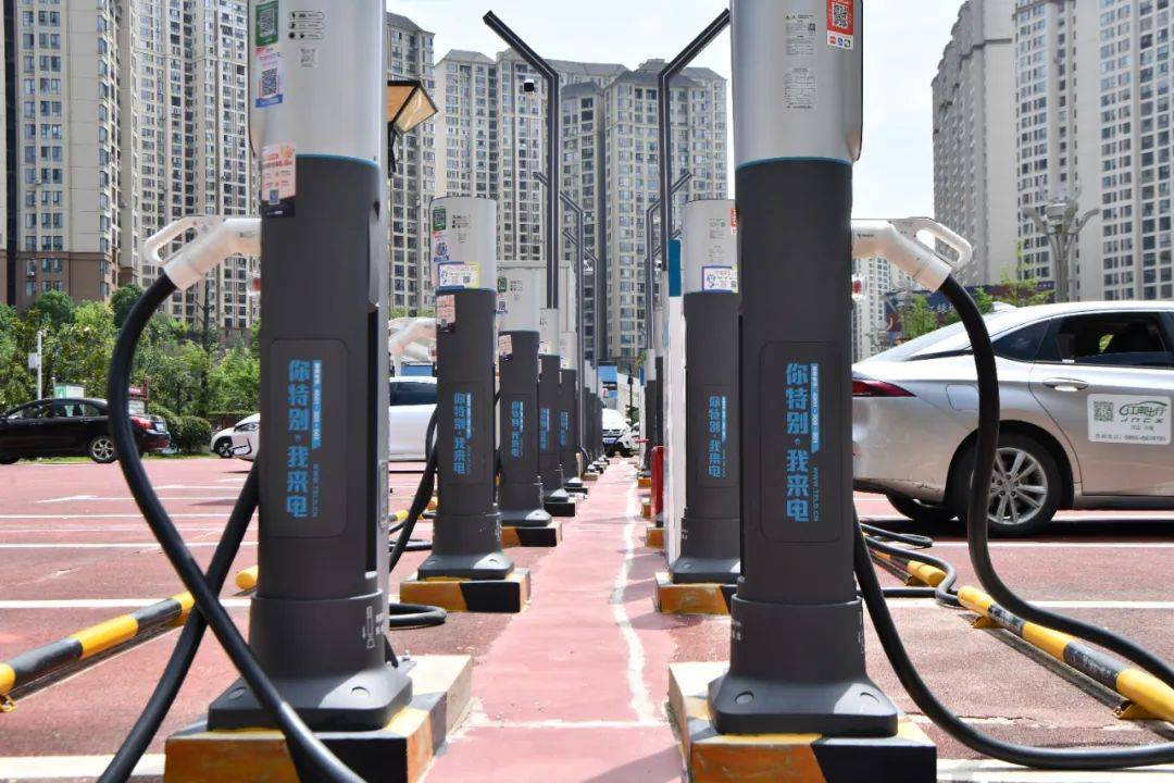 凯里8座公交专用充电站,面向社会开放