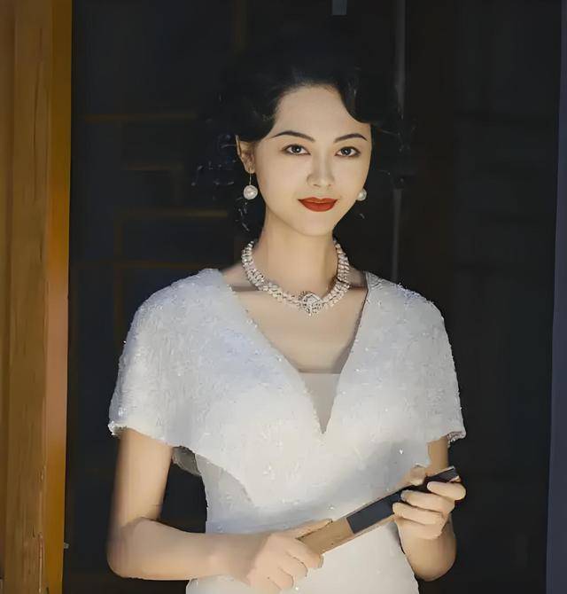 陈格:藏了40年爸爸是陈道明?多年来不拼爹不炒作,难怪这么优秀