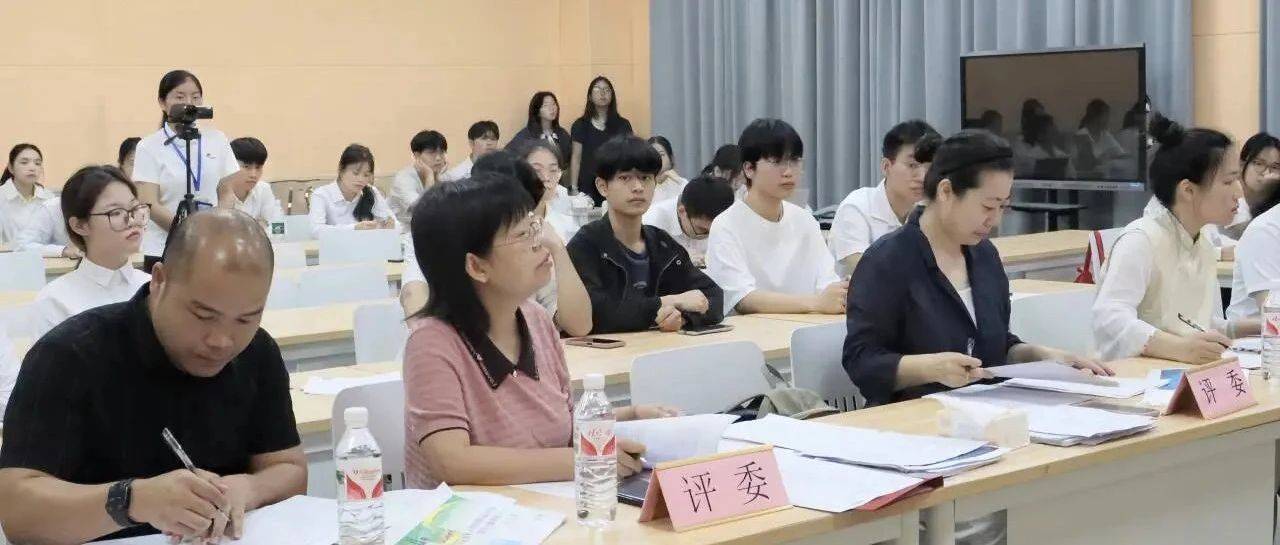 我校举行第十一届“挑战杯”广西大学生课外学术科技作品竞赛现场答辩会_经各_团队