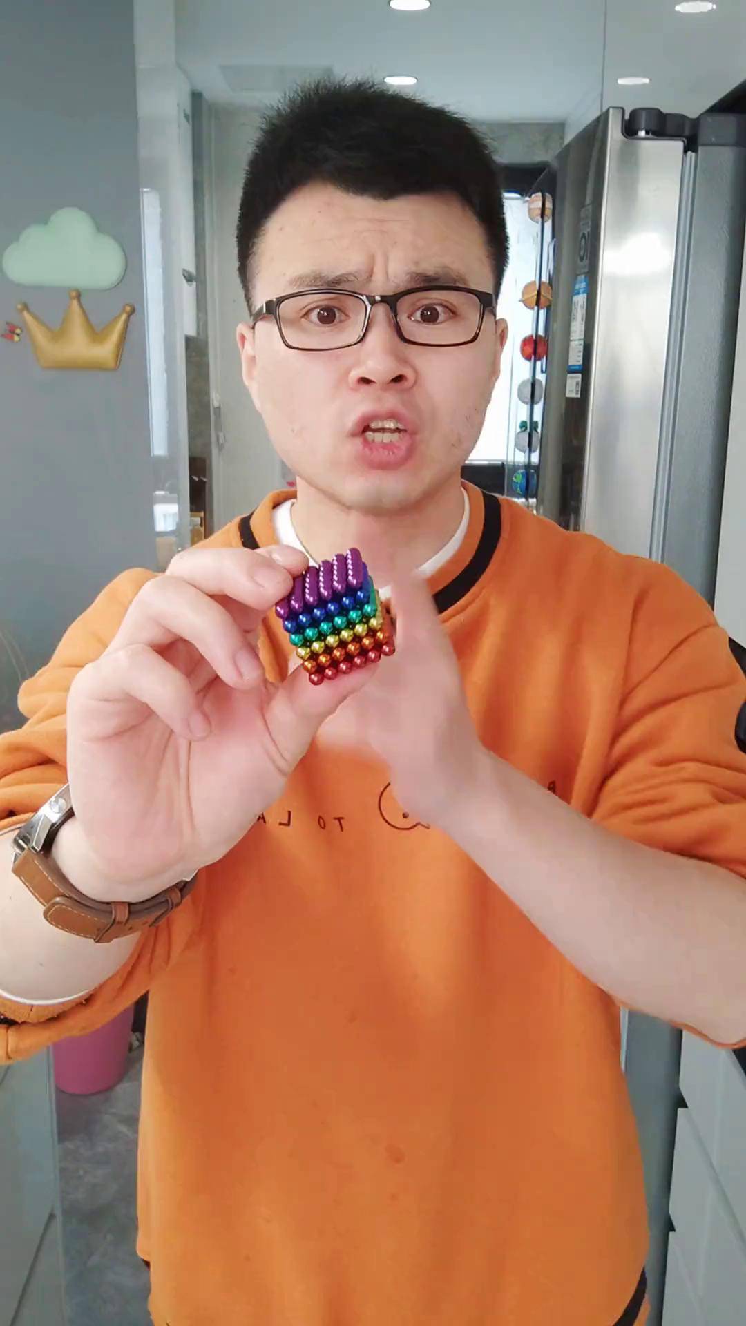 磁力珠小孩为什么不能玩=小朋友吃磁力珠排不出来吗?