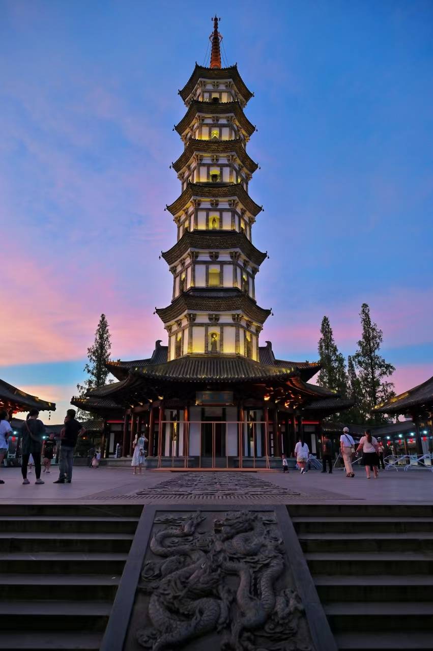 全民"宠客"热潮涌动,千年古城衢州以暖心服务点亮城市名片