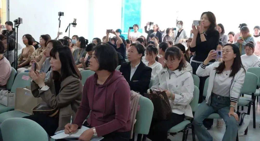山东省学前教育教研基地成果交流_市南区五星级教研组展示_幼儿园课程基地