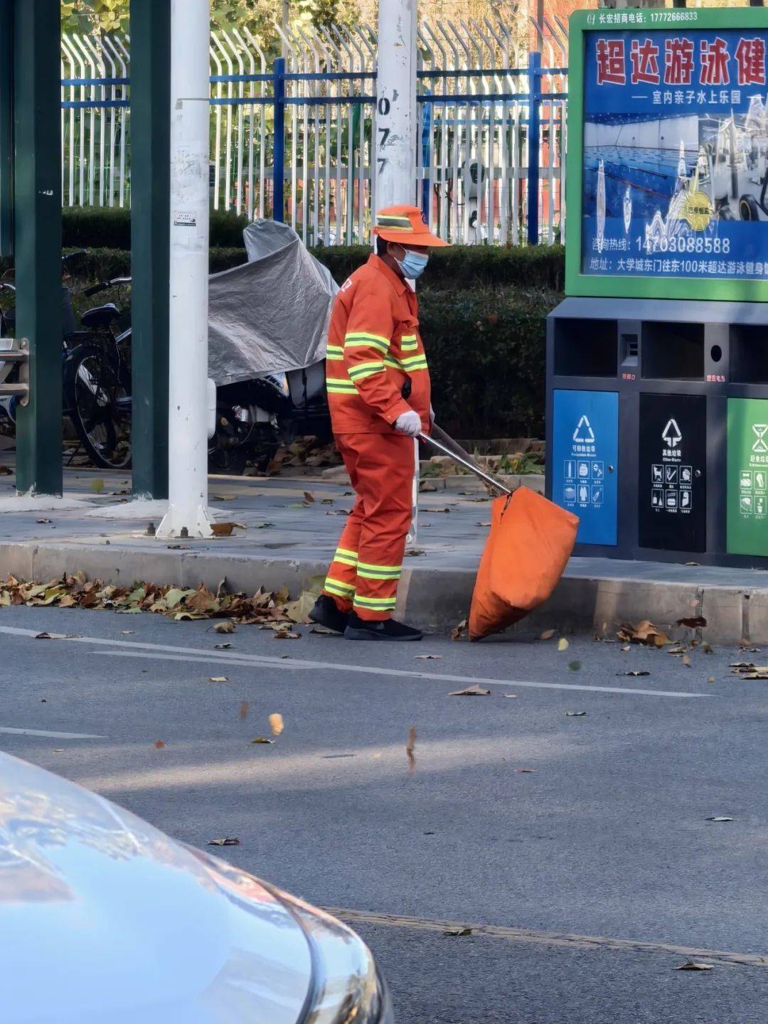 河北东方学院学生会"捕捉光影,致敬匠心"定格生活中最美劳动者摄影