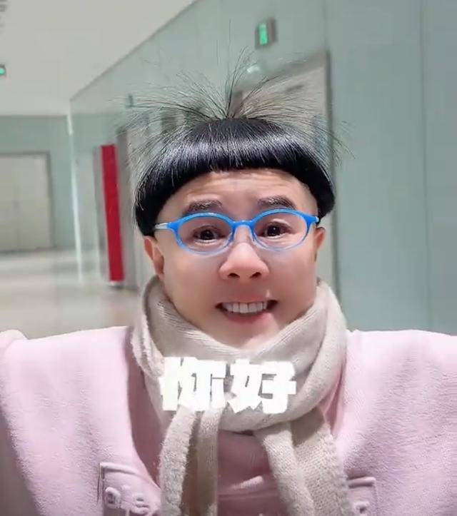 金龟子女儿1分钟视频报价15万！回应“蹭流量”：我妈努力一辈子，不就是让我蹭吗？