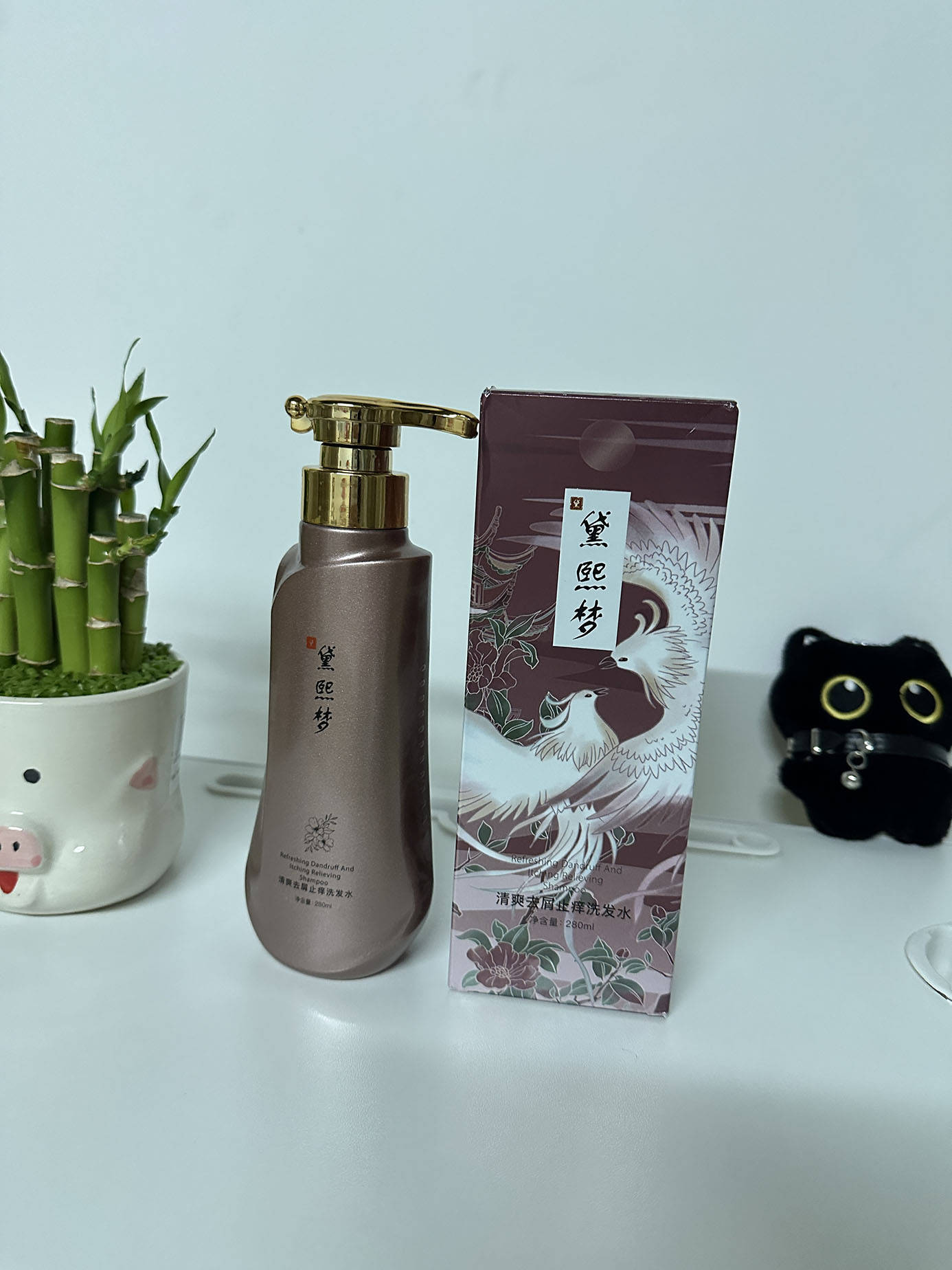 它采用日常易懂的成分与工艺旨在通过日常洗护有
