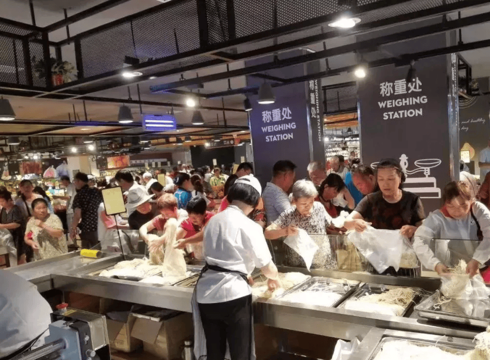 胖东来内部员工管理策略