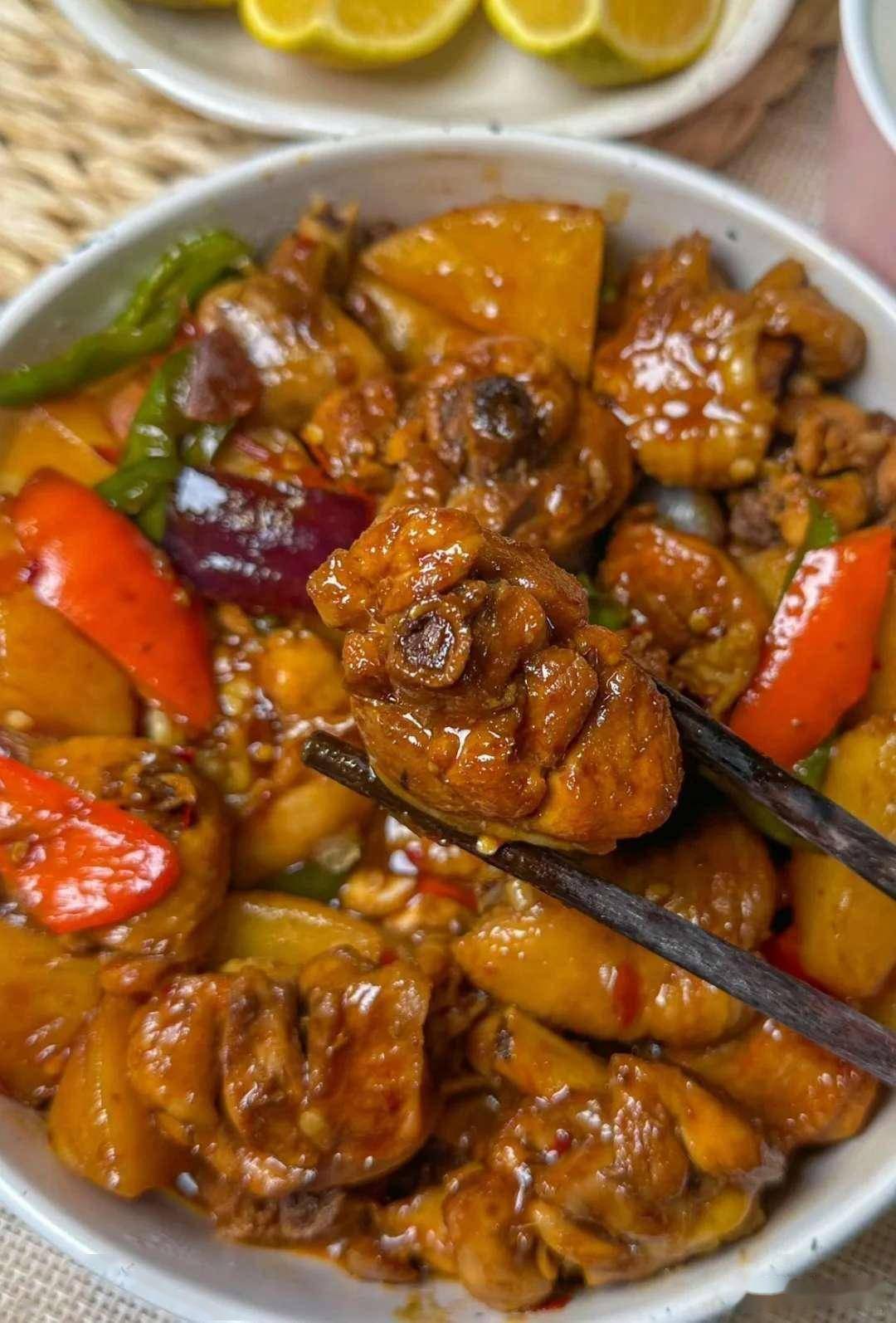 新疆大盘鸡最正宗制作过程?赶快收藏起来做给家人吃