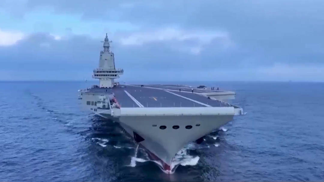 我国首艘弹射型航母正加紧海试，入列后作战模式将更灵活