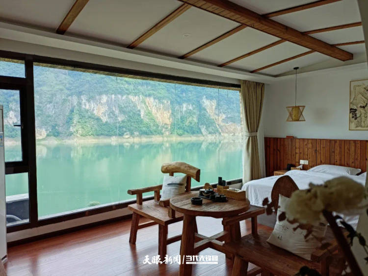 商业生态持续优化！贵州：县域消费释放火热潜力（奔走相告）